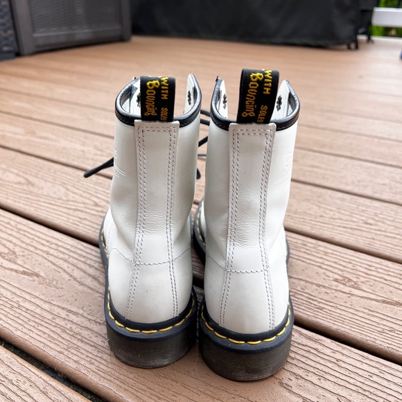 Women’s Dr. Martens Smooth Leather Combat Boots White / Black - Picture 4 of 10